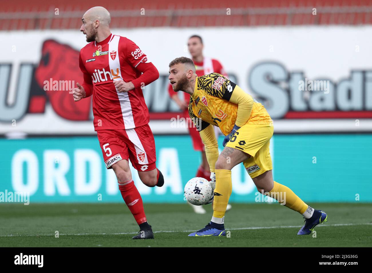 Atanas Iliev (Ascoli Calcio 1898) looks on during AC Monza vs