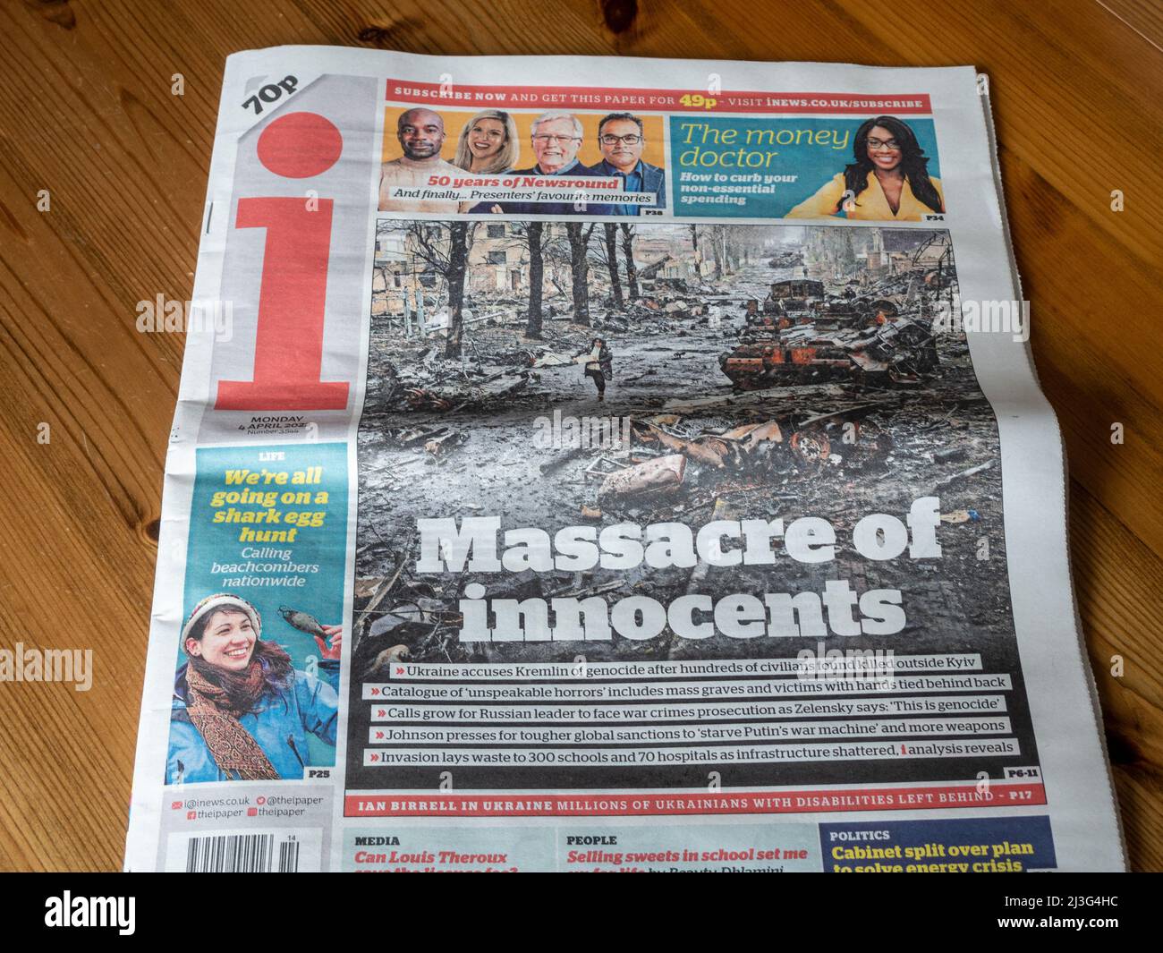 Front page of the i newspaper, 4th April 2022, with headline, Massacre of Innocents, in connection with the Russia Ukraine war. Stock Photo