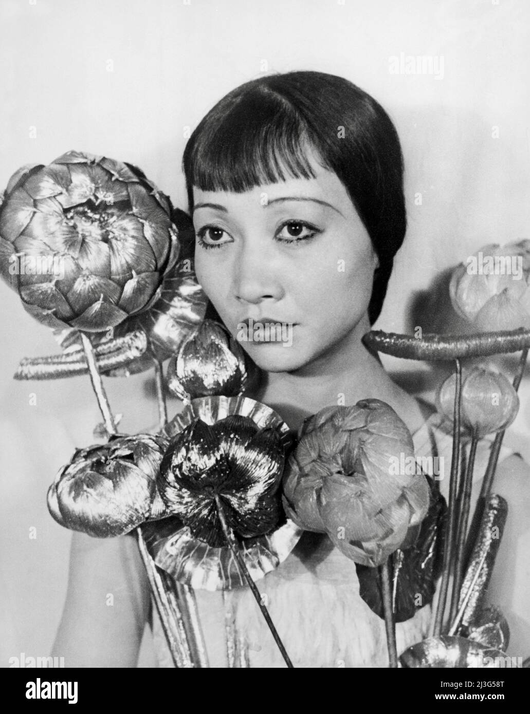 Carl Van Vechten photo-portrait of Chinese American actress Anna May Wong - 1935 Stock Photo