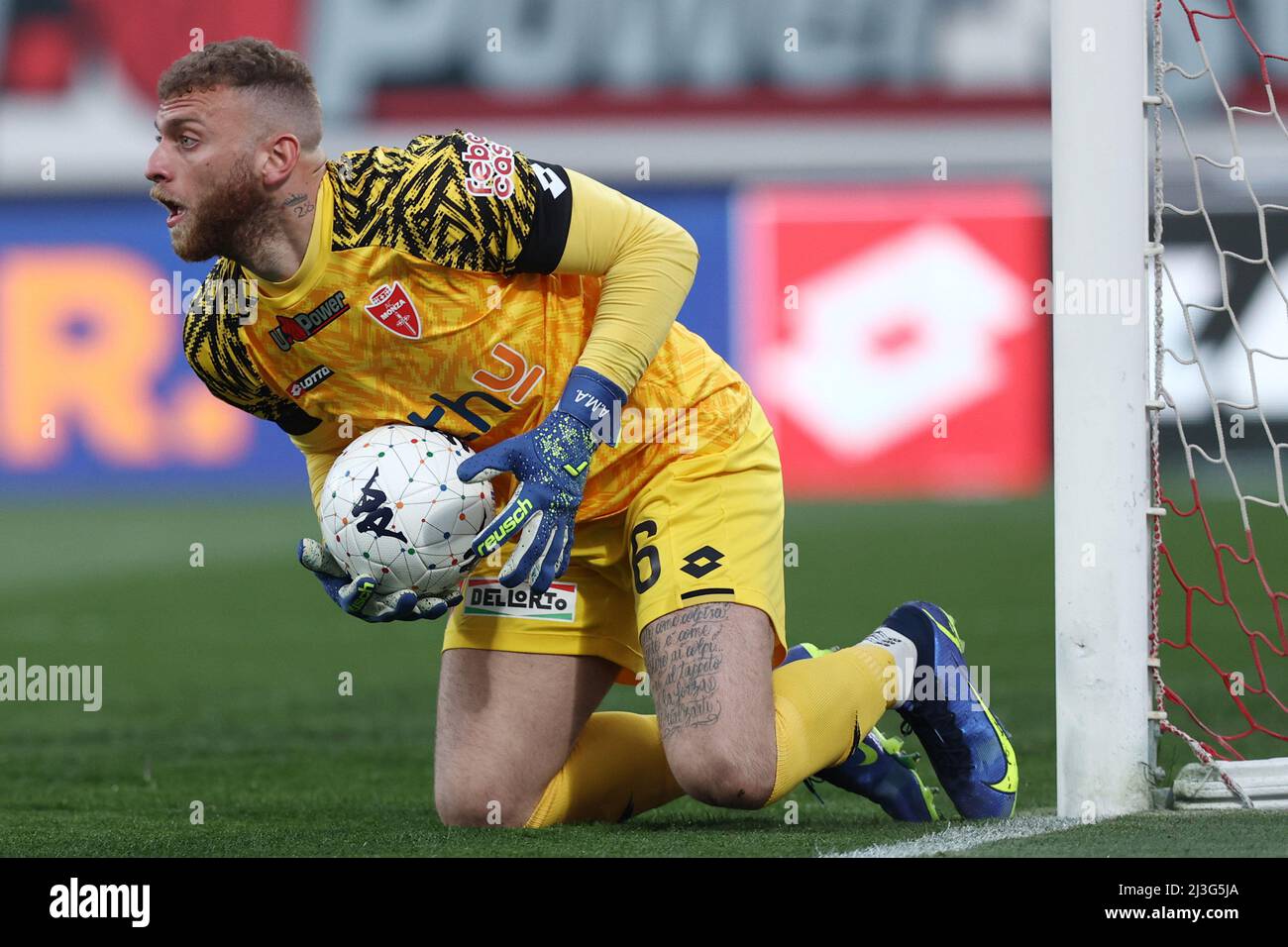 Atanas Iliev (Ascoli Calcio 1898) looks on during AC Monza vs