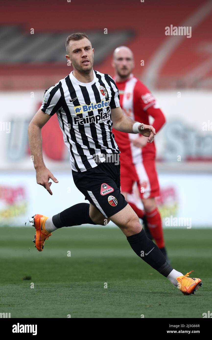 Atanas Iliev (Ascoli Calcio 1898) looks on during AC Monza vs