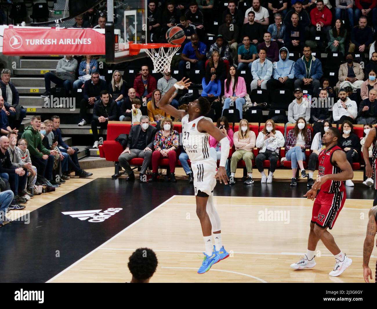 Kostas Antetokounmpo of ASVEL during the Turkish Airlines EuroLeague basketball match between LDLC ASVEL and AX Armani Exchange Milan on April 7, 2022 at Astroballe in Villeurbanne, France - Photo: Patrick Cannaux/DPPI/LiveMedia Stock Photo