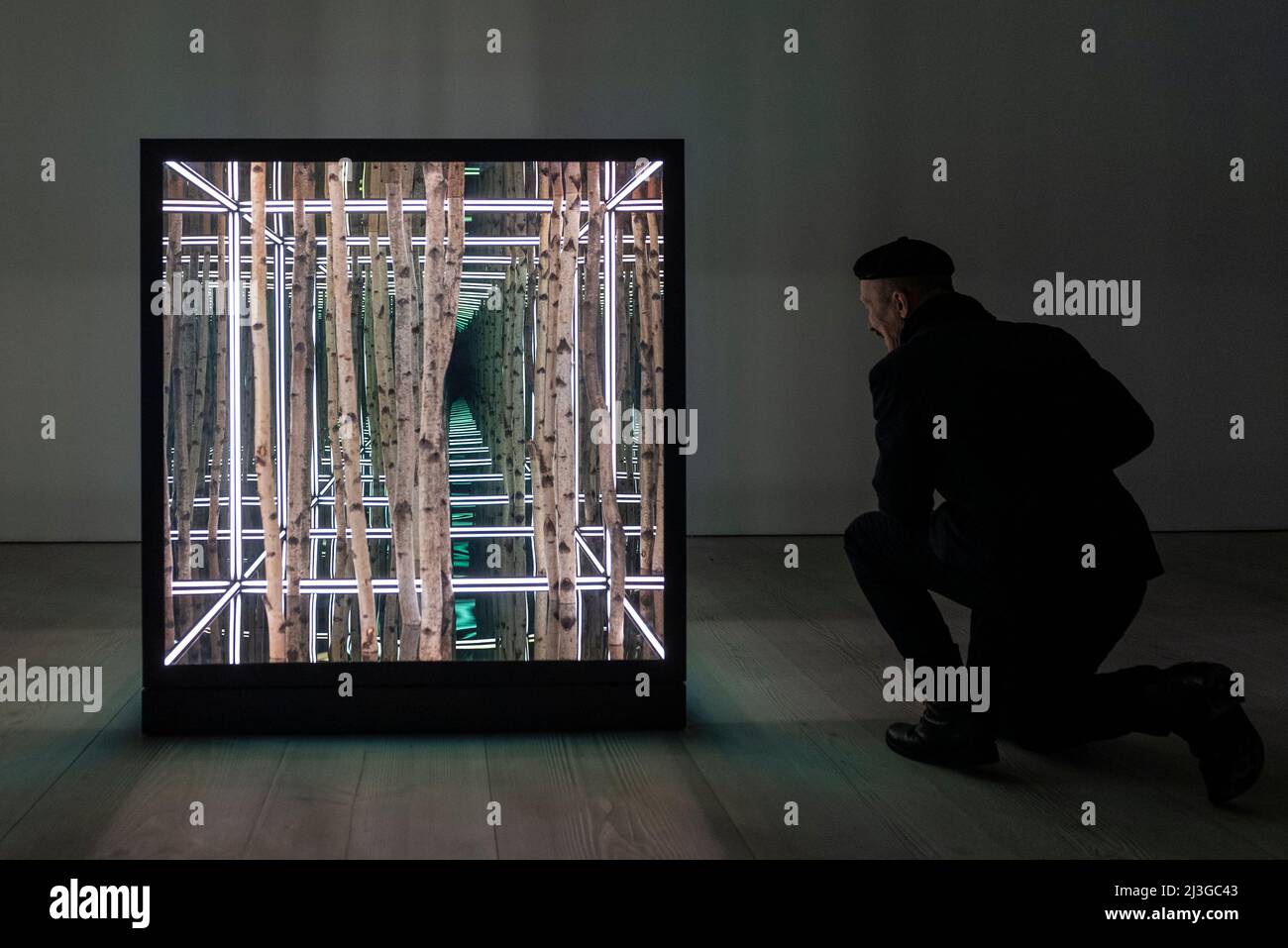 There's now a striking Ferrari sculpture outside Four Seasons Hotel DIFC -  Hotelier Middle East, image size:1300x957