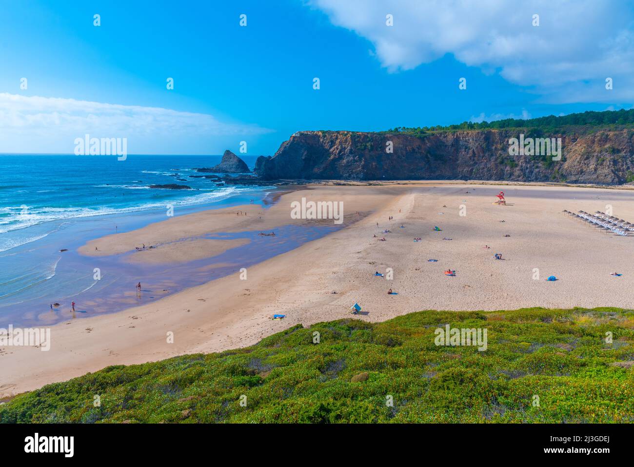 Cliff river odeceixe beach hi-res stock photography and images - Alamy