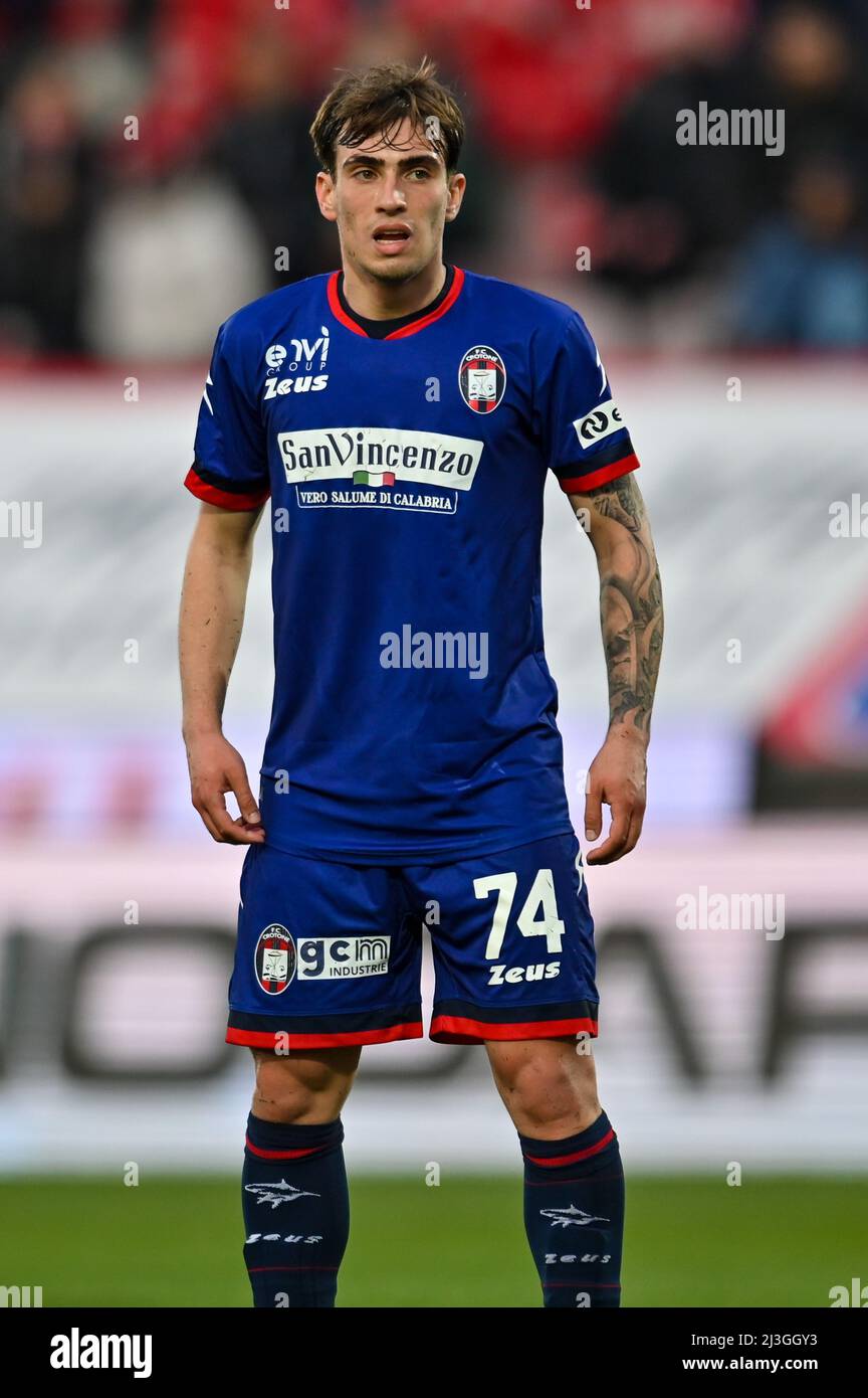 Stadio Romeo Menti, Vicenza, Italy, April 06, 2022, Franco Florio (Head  coach of FC Crotone) during LR Vicenza vs FC Crotone - Italian soccer Serie  B match Stock Photo - Alamy