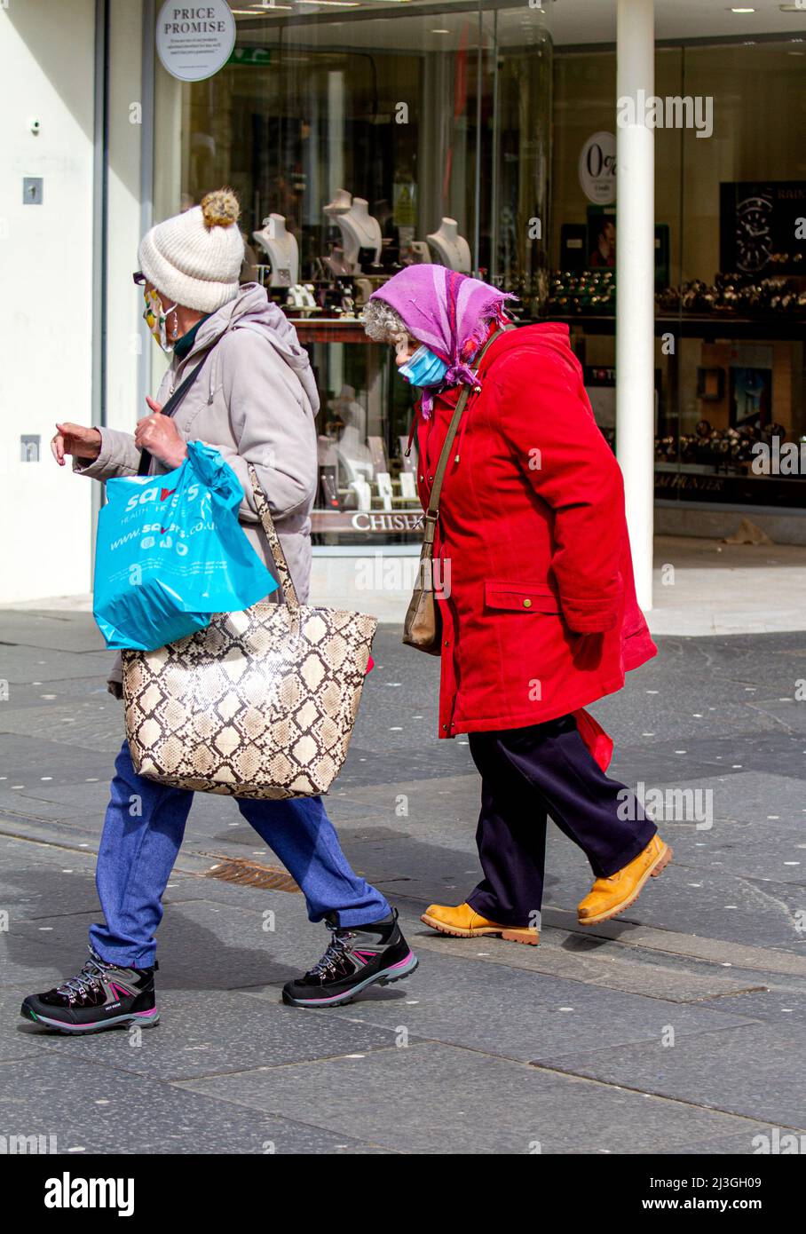 Dundee, Tayside, Scotland, UK. 8th Apr, 2022. UK Weather Temperatures