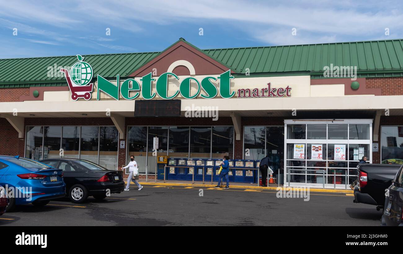 Netcost market hires stock photography and images Alamy