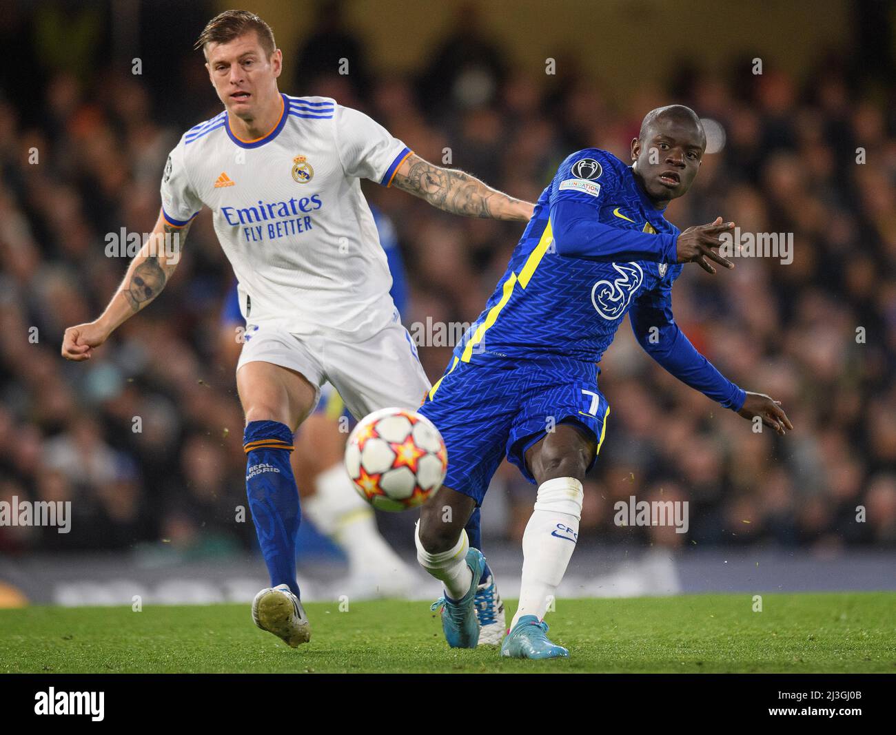 06 April 2022 - Chelsea v Real Madrid - UEFA Champions League - Quarter Final - First Leg - Stamford Bridge  N'Golo Kante and Toni Kroos during the Champions League match at Stamford Bridge Picture Credit : © Mark Pain / Alamy Live News Stock Photo