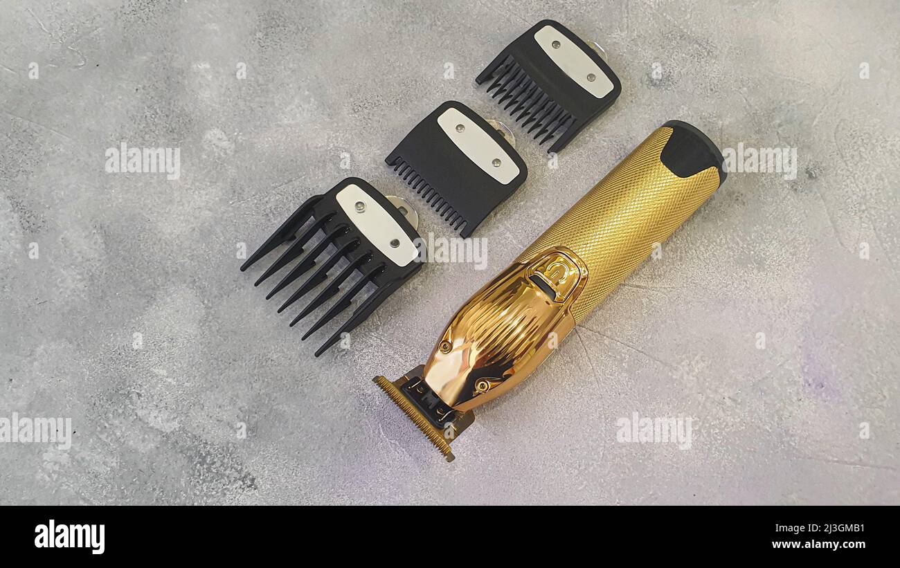 Special hairdressing clippers, nozzles and scissors. Professional