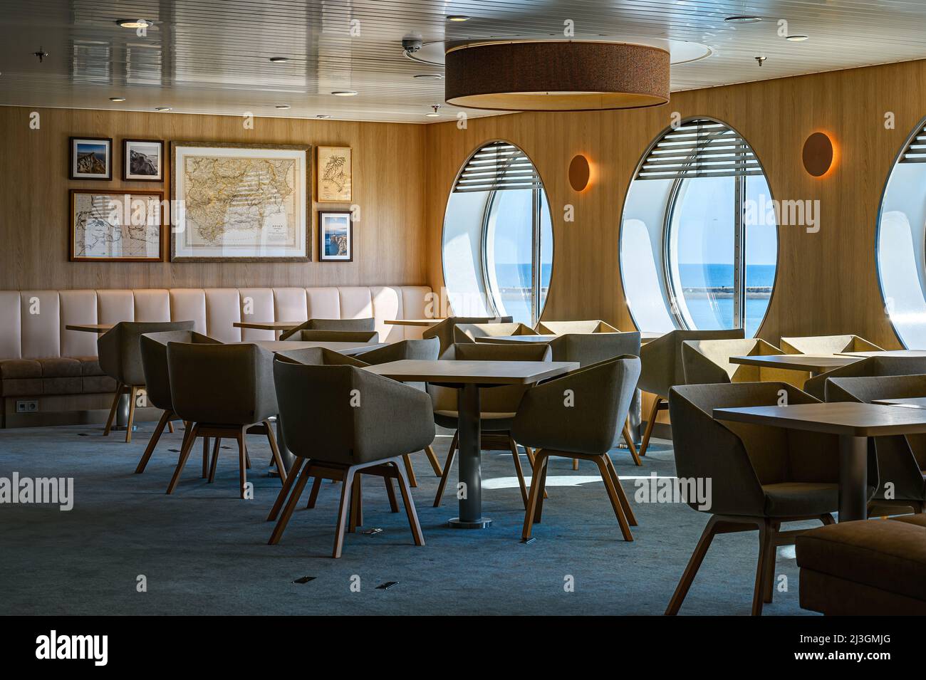 Cote D'Opale is an E-Flexer cross-Channel ferry operated by DFDS on the ...