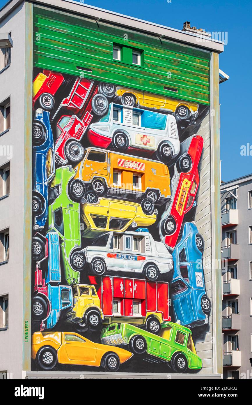 France, Isere, Grenoble, Residence Gallieni, mural Re-collection by the american artist Leon Keer for the Street Art Fest Grenoble Alpes 2021 Stock Photo