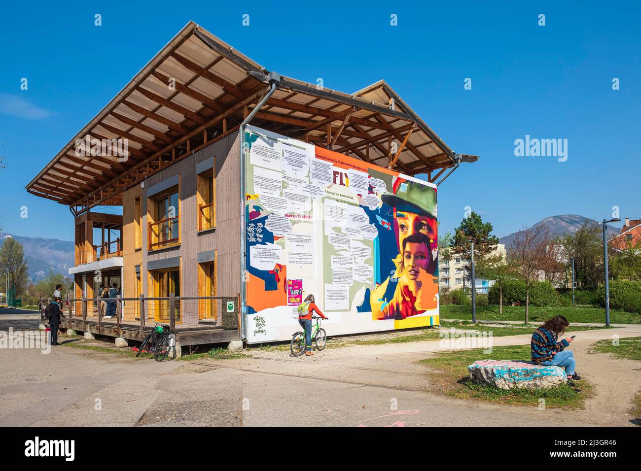 France, Isere, Grenoble, Flaubert district, Terra Nostra is a prototype of earth and wood housing, built and fitted out by students from ENSAG and IUT 1 in Electrical Engineering, a place of exchange and consultation for the future Flaubert ecocity Stock Photo