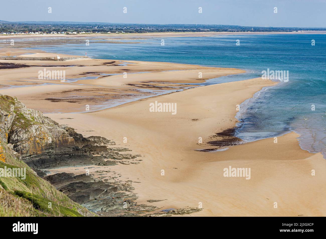 France, Manche, Cotentin, Barneville-Carteret, Cap de Carteret, Carteret beach and turquoise blue sea Stock Photo