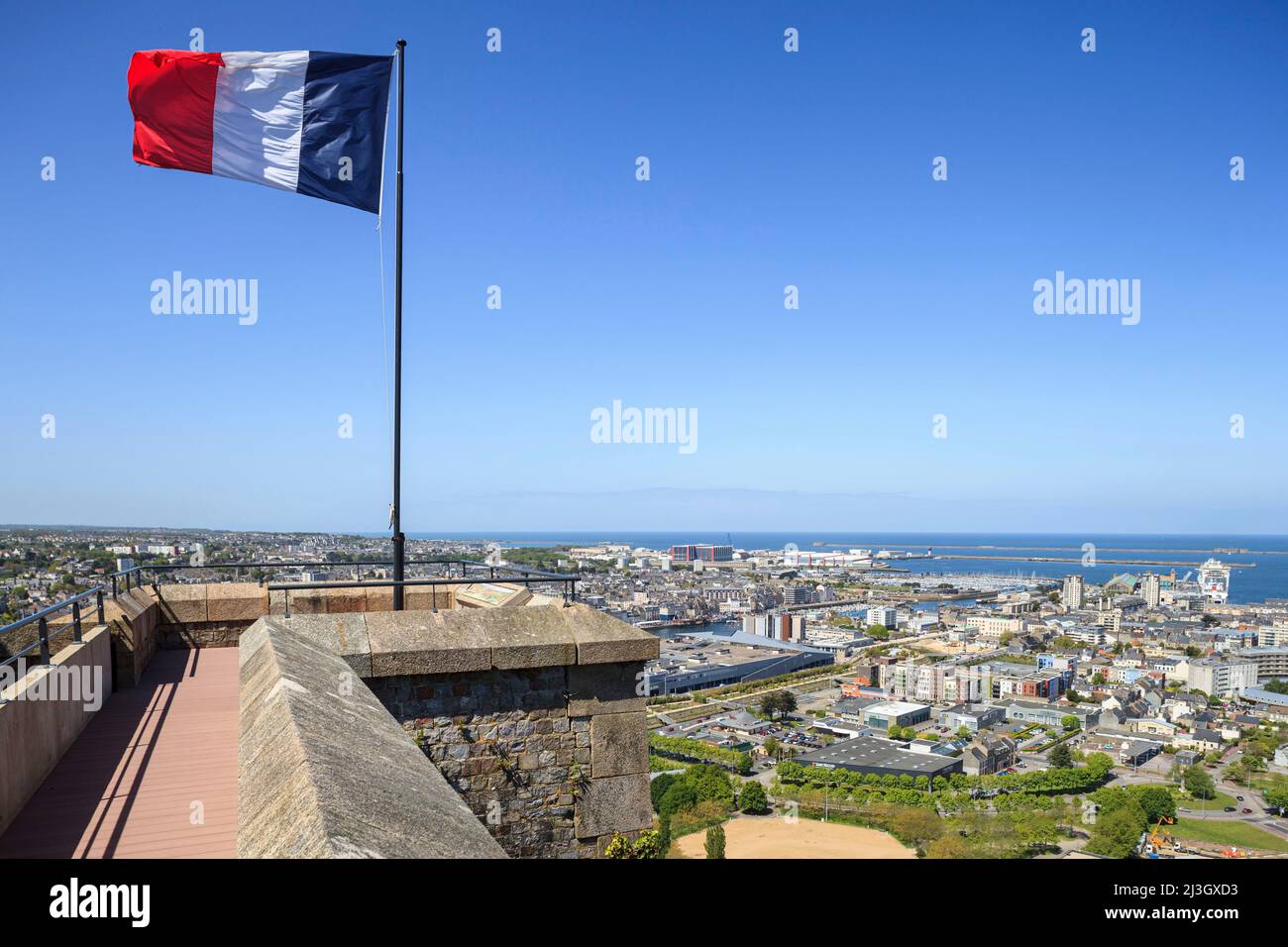 France, Manche (50), Cotentin, Cherbourg-Octeville, Fort du Roule, military museum with panoramical view of the city and the sea Stock Photo