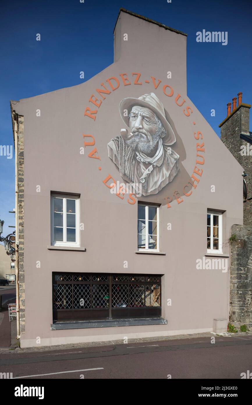 France, Manche, Cotentin, Portbail, Au Rendez-vous des Pêcheurs restaurant, facade decorated with a fresco depicting a portrait of a fisherman Stock Photo