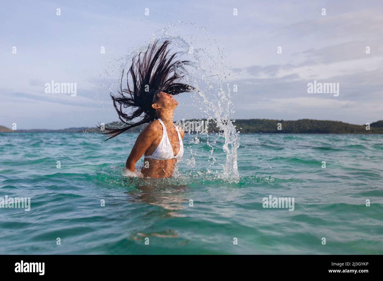 Wet woman bikini hi-res stock photography and images - Page 11 - Alamy
