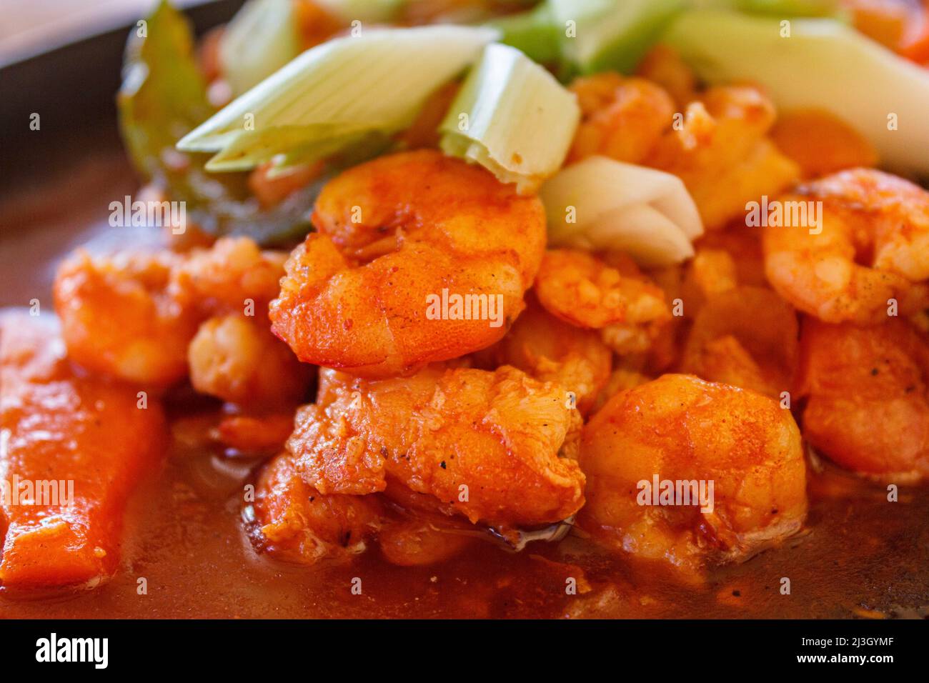 Philippines, Palawan, Calamianes archipelago, Coron Town, Filipino cuisine, dish of peeled, sautéed and spicy shrimp Stock Photo