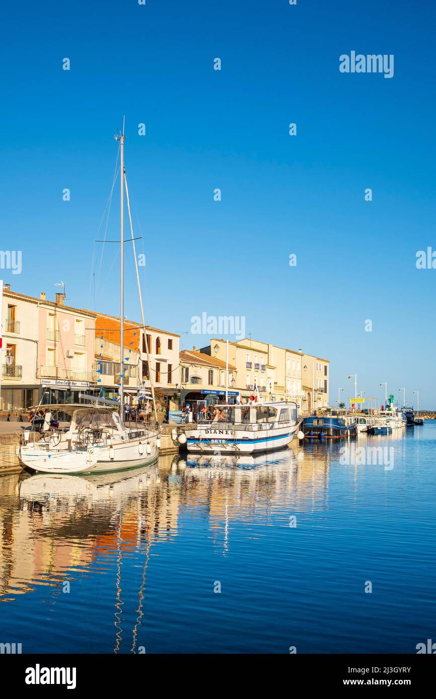 France, Herault, Marseillan, village on the banks of the Etang de Thau, port of Marseillan-Ville Stock Photo