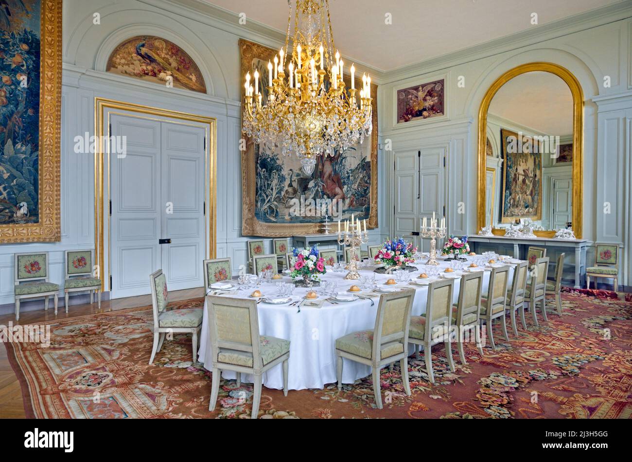 France, Yvelines, Rambouillet, castle of Rambouillet, the dining room Stock Photo