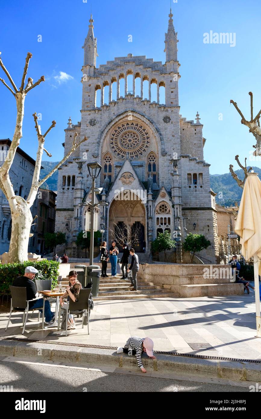 Spain, Balearic Islands, Mallorca, Serra de Tramuntana listed as World Heritage by UNESCO, Soller, Sant Bartomeu church on Plaça Constitucio Stock Photo
