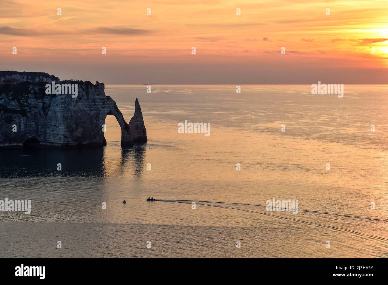 France, Seine-Maritime, the Aval cliff and the Aiguille in Etretat ...