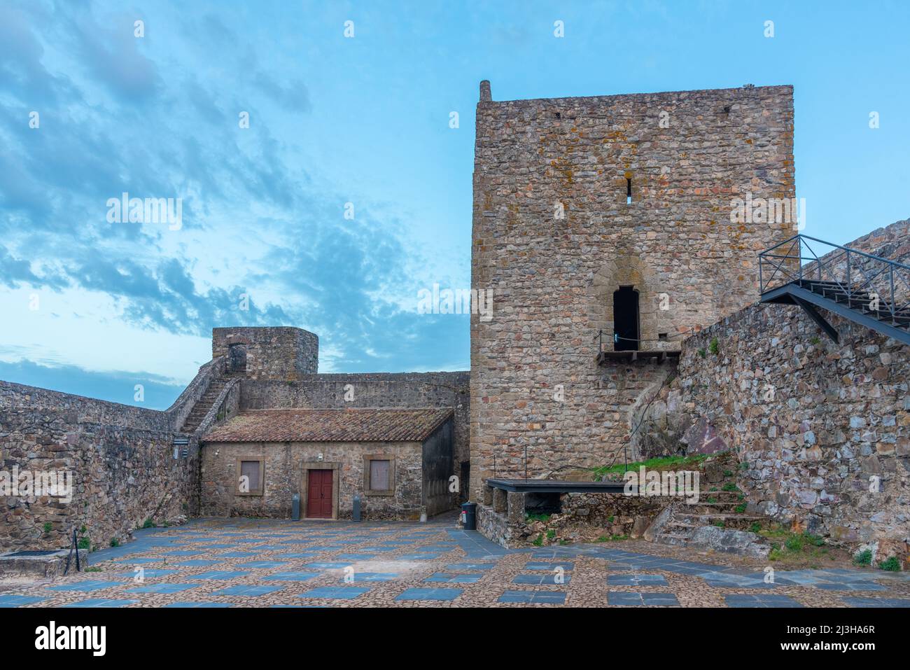View of the castle in Portuguese village Marvao Stock Photo - Alamy