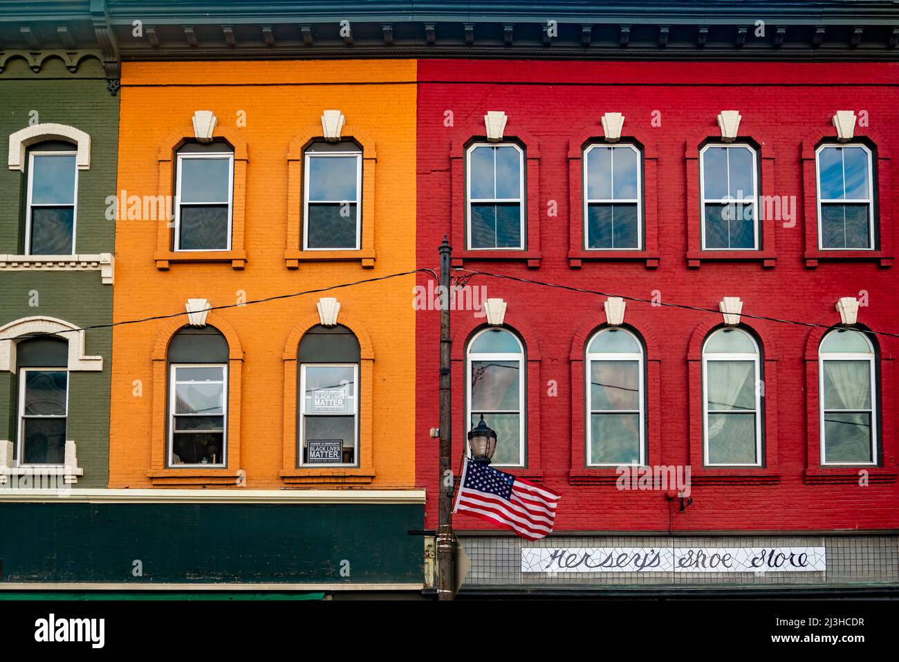 AUGUSTA, MAINE OCTOBER 16, 2021 Brightly colored store fronts and