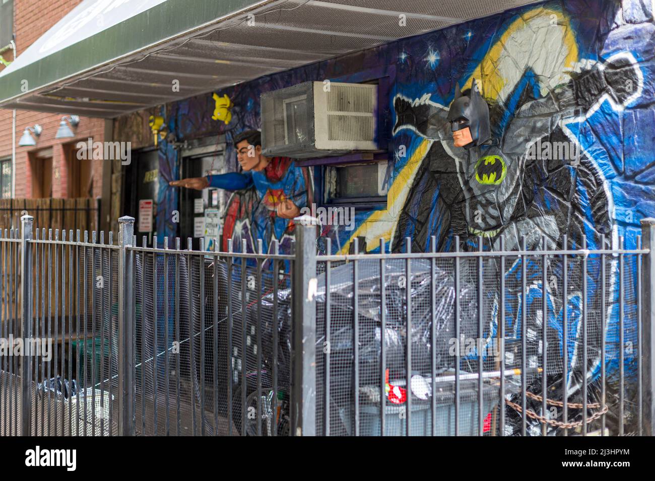 CENTRAL Avenue Station, New York City, NY, USA, House decoration. superman, batman Stock Photo