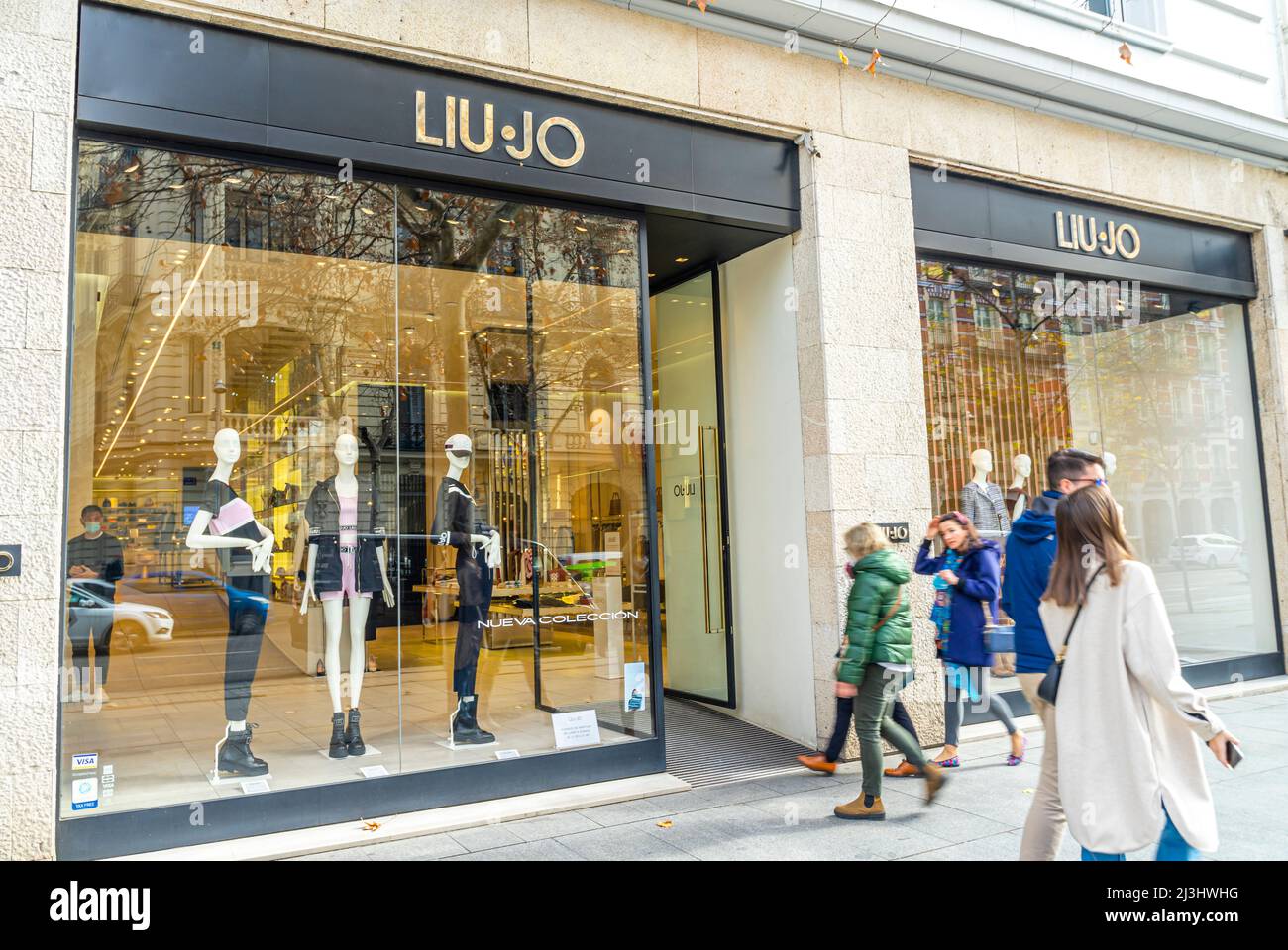 Liu jo store hi-res stock photography and - Alamy