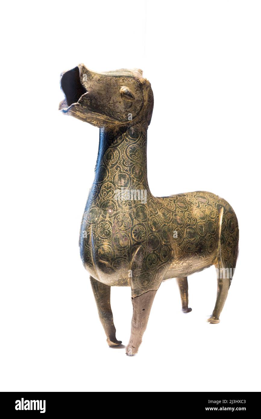 Hispano-Islamic fountan jet in the form of a Doe, engraved and guilded bronze, 10th century AD, from Cordoba.   In the National Archaeological Musem, Stock Photo