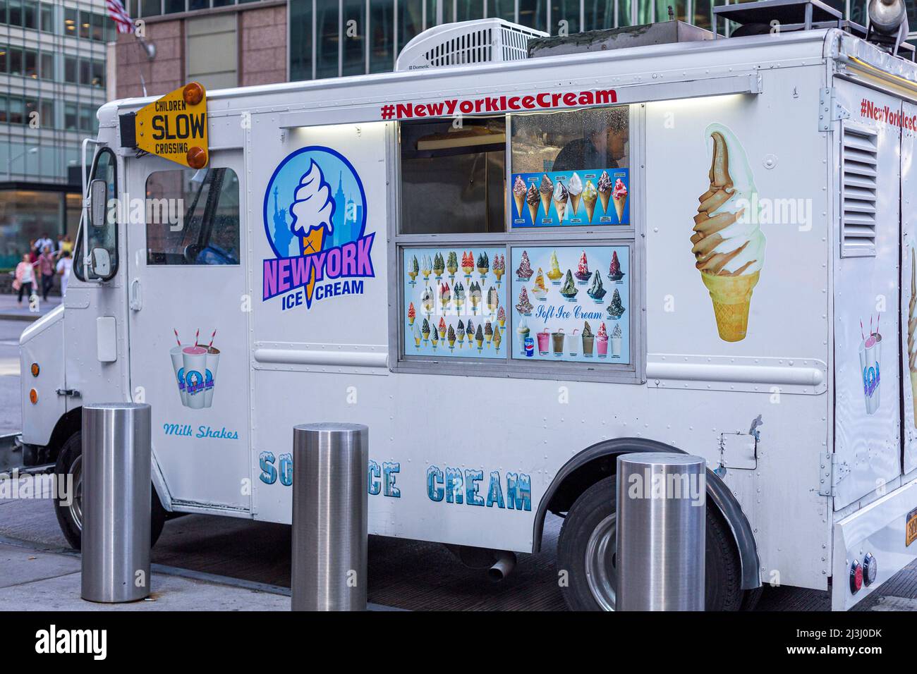 42 STBRYANT PARK STATION, New York City, NY, USA, Ice cream van Stock