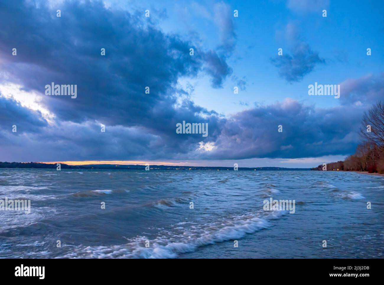 Evening light with dramatic clouds, Starnberger See, Upper Bavaria, Bavaria, Germany, Europe Stock Photo