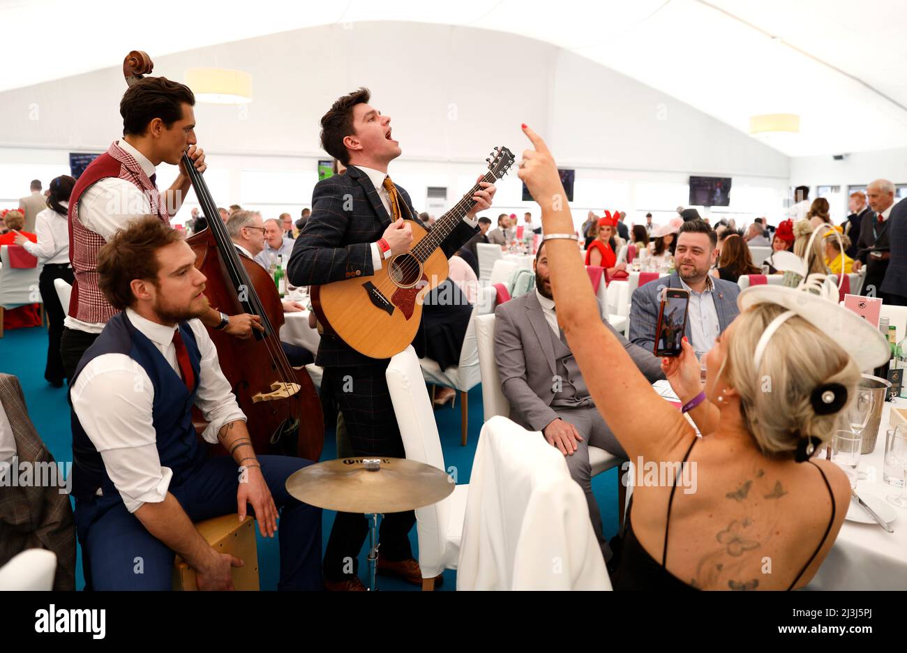 Entertainment at aintree racecourse hi-res stock photography and images ...
