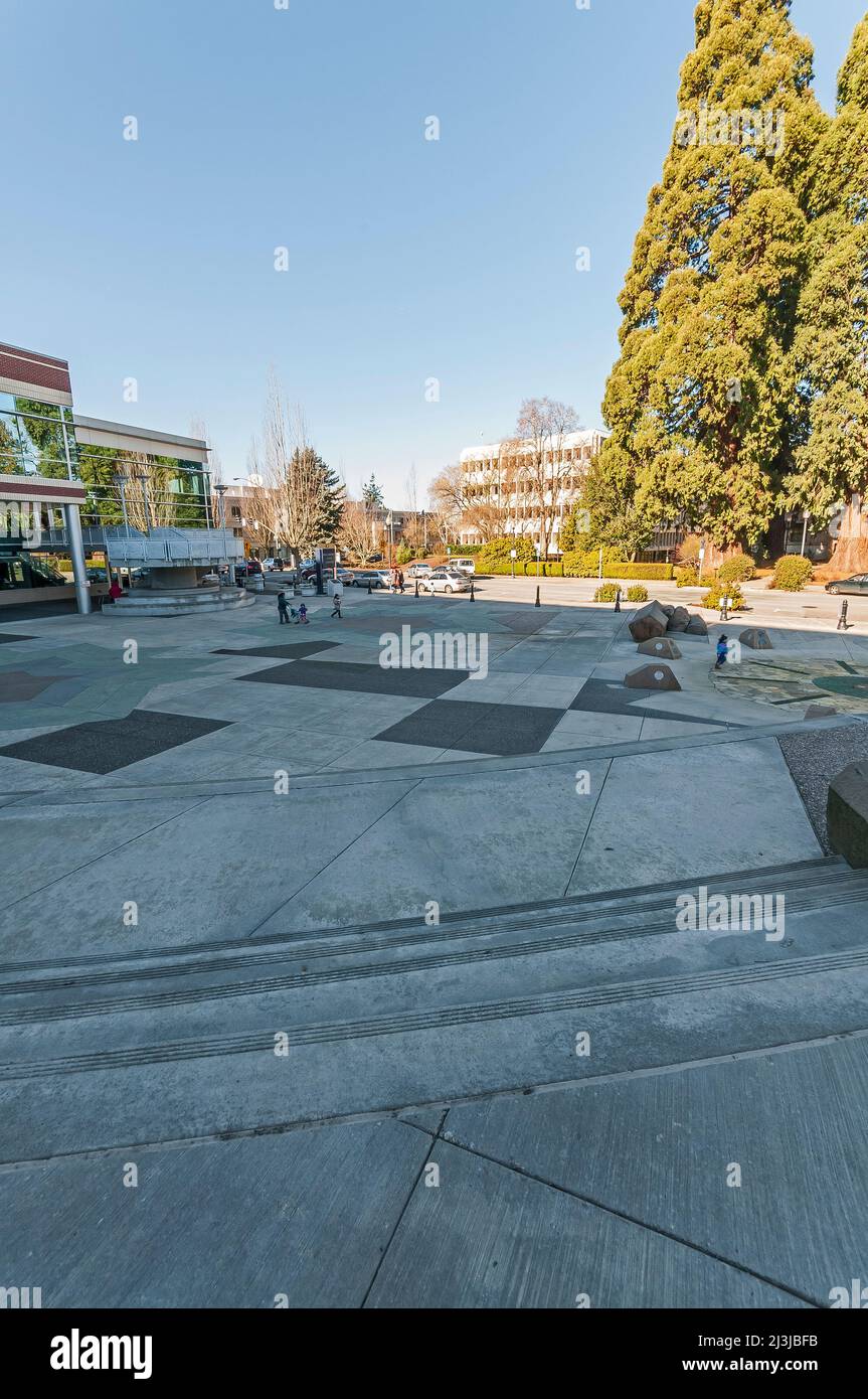 The plaza at the Hillsboro Civic Center in Hillsboro, Oregon Stock