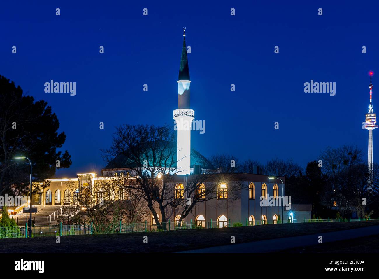 Mosque vienna islamic centre hires stock photography and images Alamy