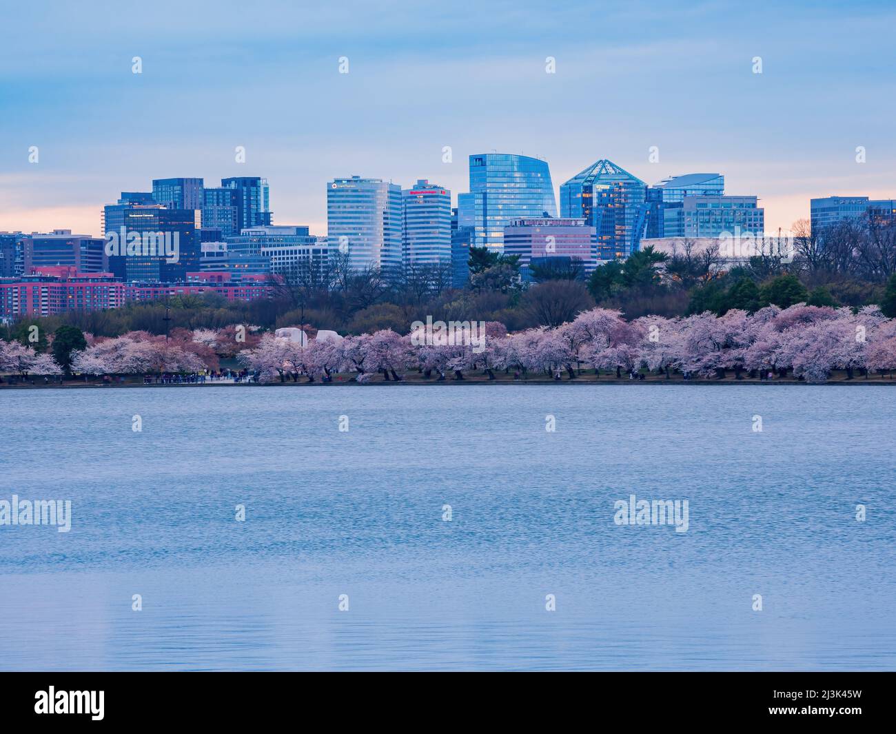 Washington dc skyline daytime hi-res stock photography and images - Alamy