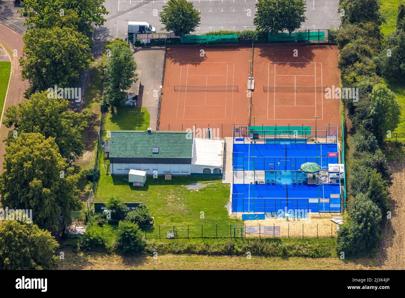 Aerial view, padel arena and tennis courts in the district of Heeren-Werve, Kamen, Ruhr area, North Rhine-Westphalia, Germany, DE, Europe, aerial phot Stock Photo