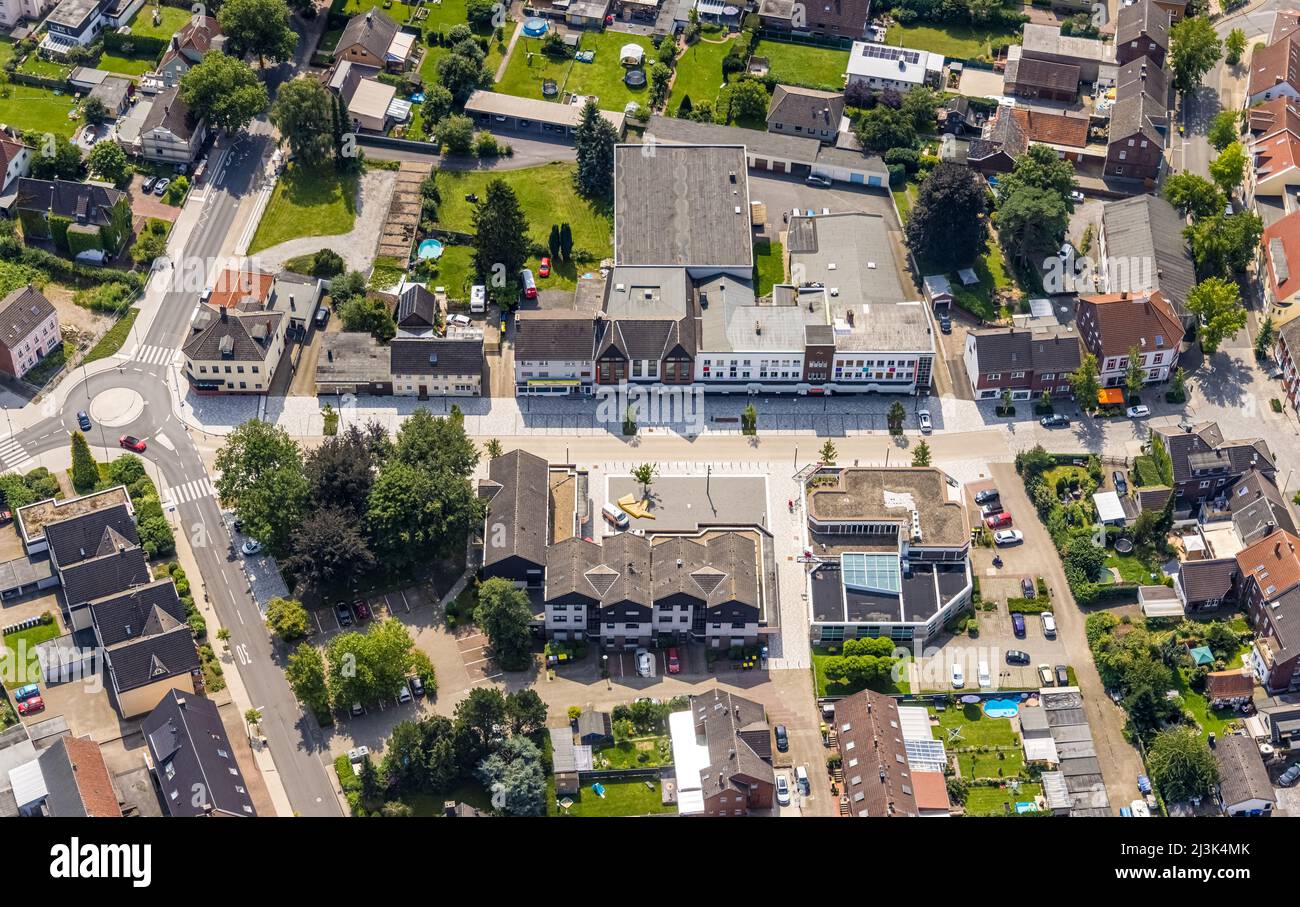 Aerial view, Märkische Straße and roundabout in the village centre of Heeren-Werve, Kamen, Ruhrgebiet, North Rhine-Westphalia, Germany, City, DE, Euro Stock Photo