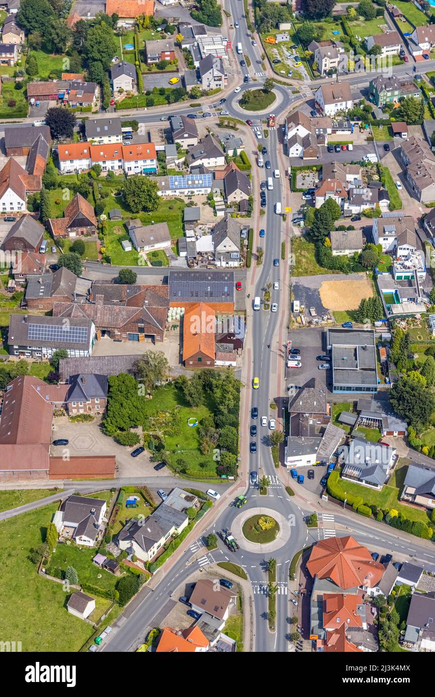 Aerial view, Werver Mark Straße with roundabout in the district of Heeren-Werve, Kamen, Ruhr Area, North Rhine-Westphalia, Germany, DE, Europe, rounda Stock Photo