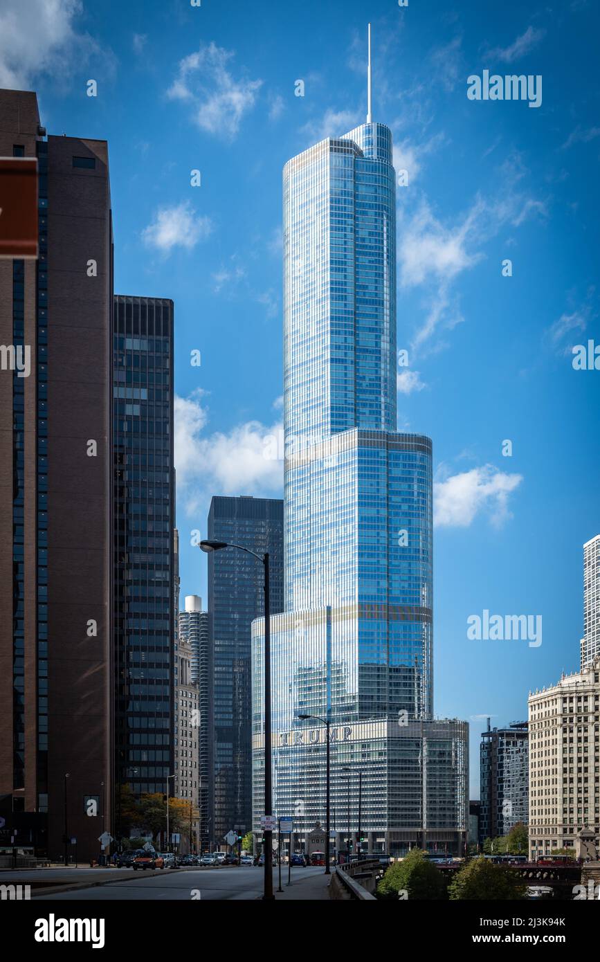 CHICAGO, ILLINOIS, USA - OCTOBER 09, 2018 : The trump tower in Chicago city downtown by day Stock Photo