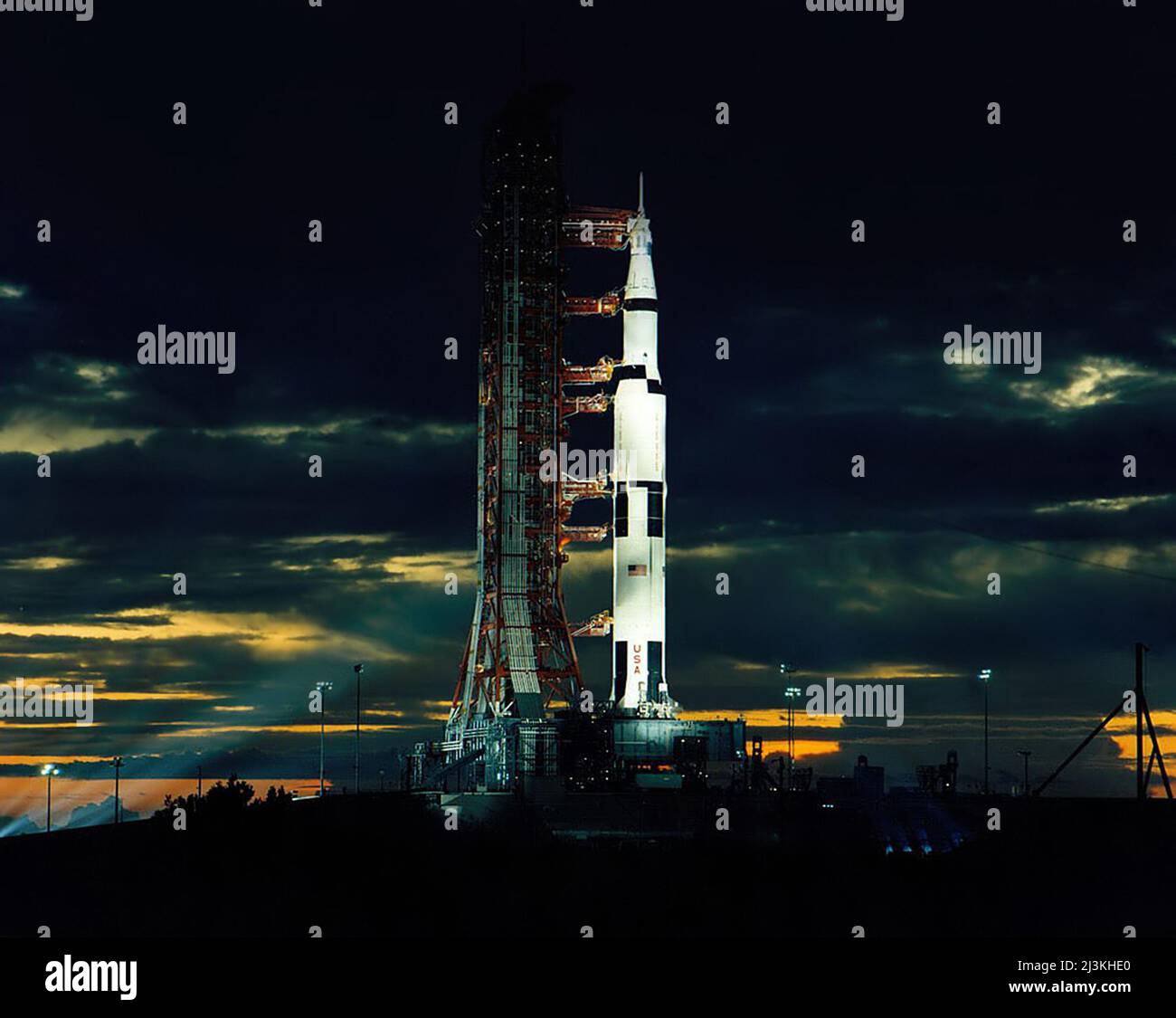Apollo 17 Suturn V rocket during its final praparations on the launch pad at Kennedy Space Center Stock Photo