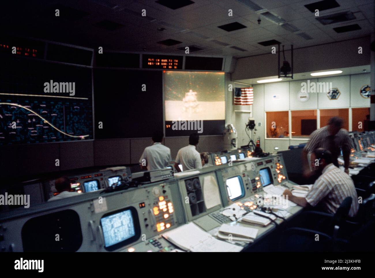 Mission Operations Control Room (Mission Control) in Houston as the lunar module Falcon (Apollo 15) takes off from the Moon Stock Photo