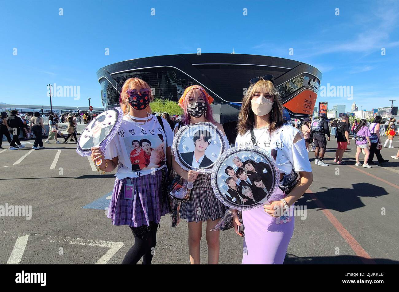 South Korea. 09th Apr, 2022. 09th Apr, 2022. BTS fans at concert BTS fans,  referred to as Army, pose for a photo before entering the Permission to  Dance on Stage - Las