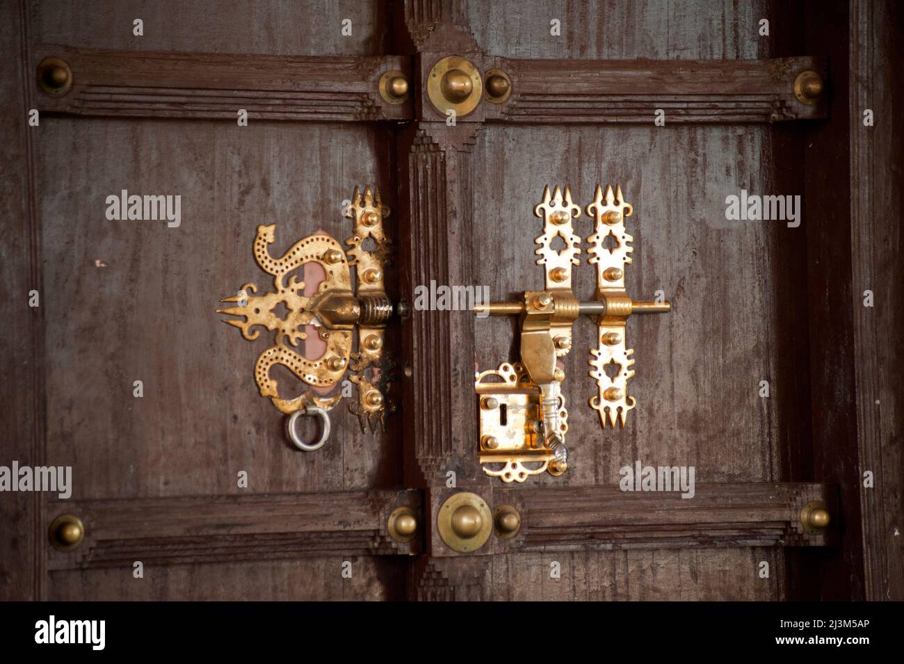 Kerala temple door hi-res stock photography and images - Alamy