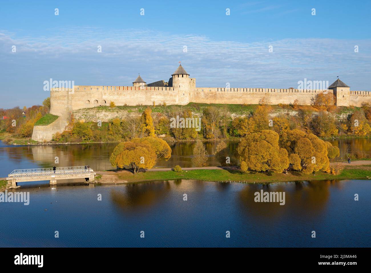 Golden autumn near the Ivangorod fortress. View from Narva. Border of Russia and Estonia Stock Photo
