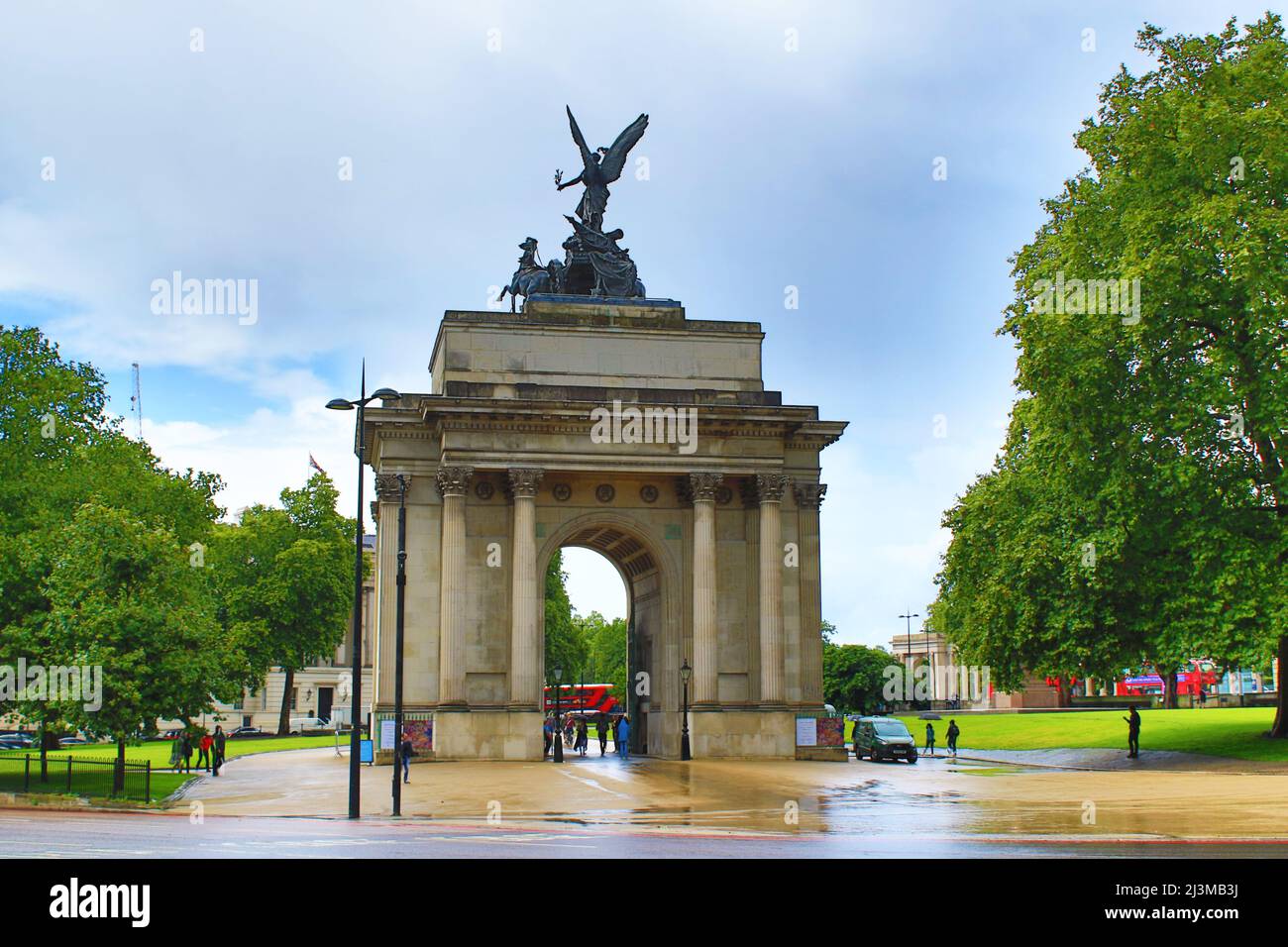 View of Wellington Arch alandmark arch in a corner of Hyde Park.19th
