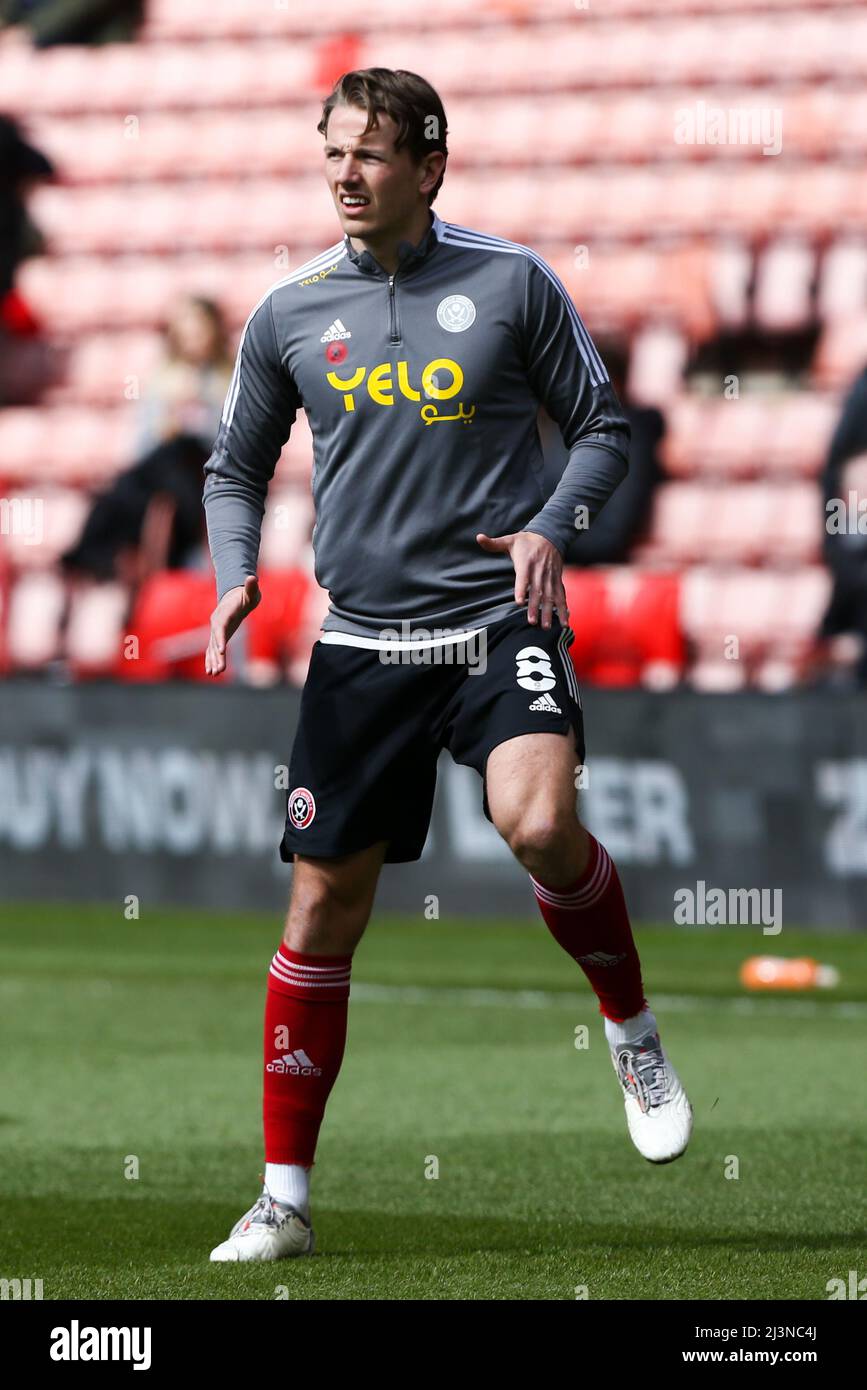 Sheffield, UK. 09th Apr, 2022. Sander Berge #8 of Sheffield United during  the warm up in Sheffield, United Kingdom on 4/9/2022. (Photo by Arron  Gent/News Images/Sipa USA) Credit: Sipa USA/Alamy Live News