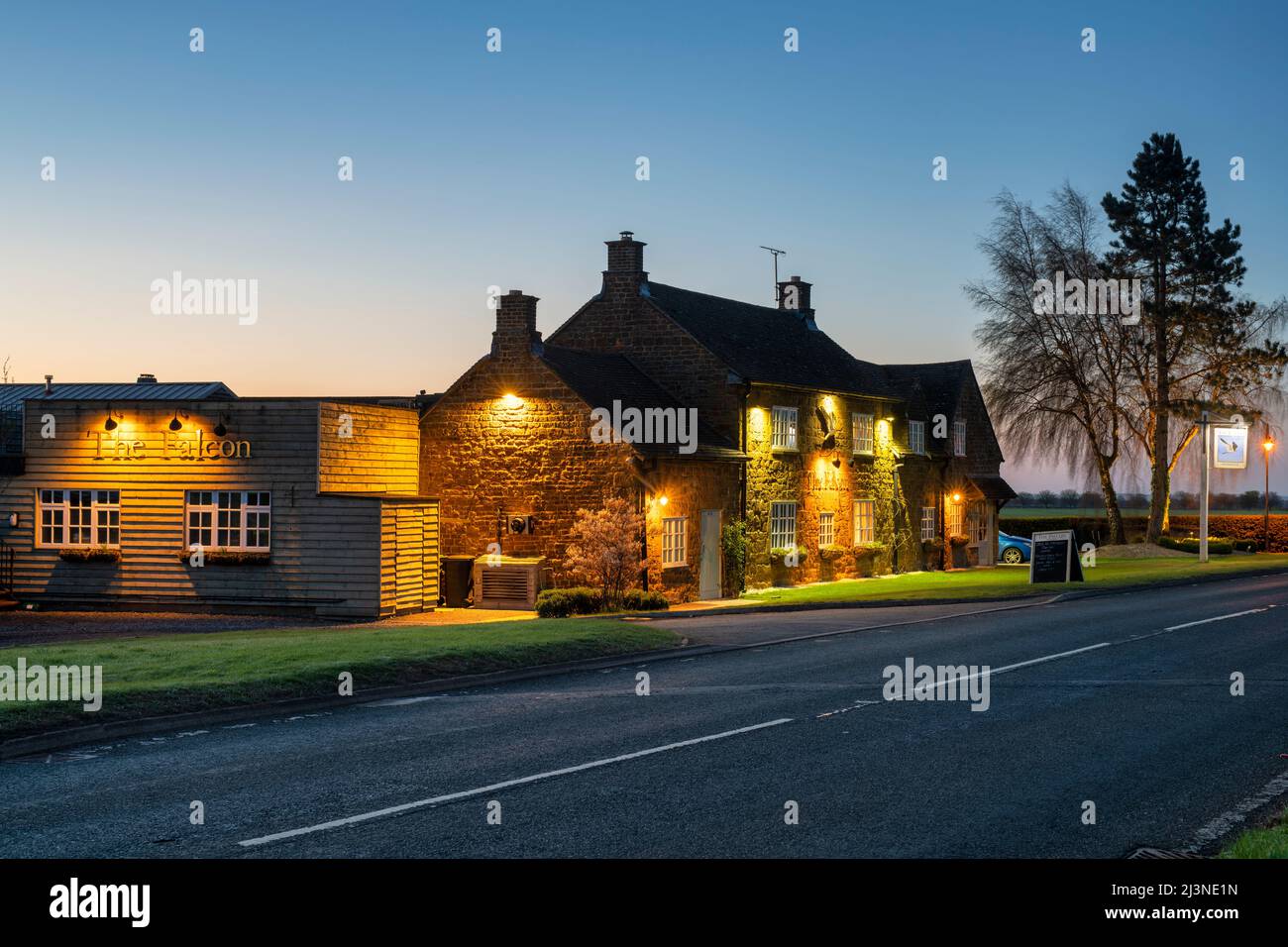 The Falcon Pub at dawn. Warmington, Warwickshire, England Stock Photo