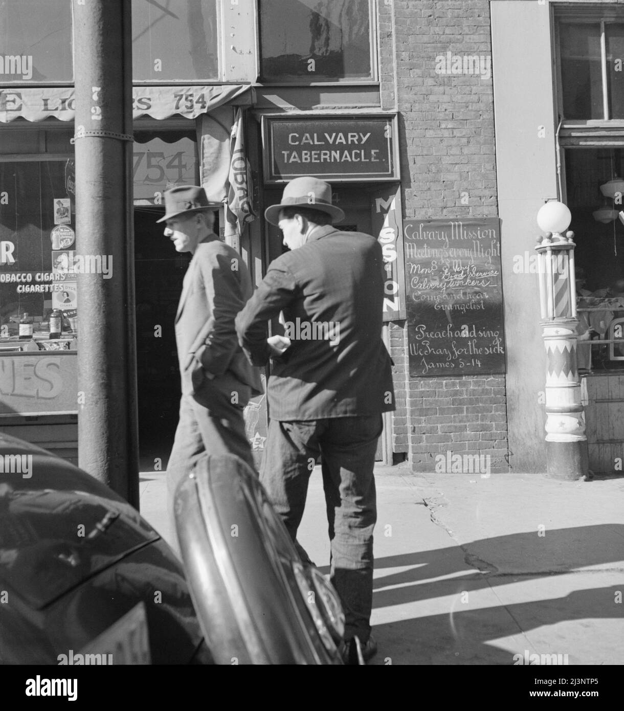 Skid Row. Howard Street, San Francisco, California Stock Photo Alamy