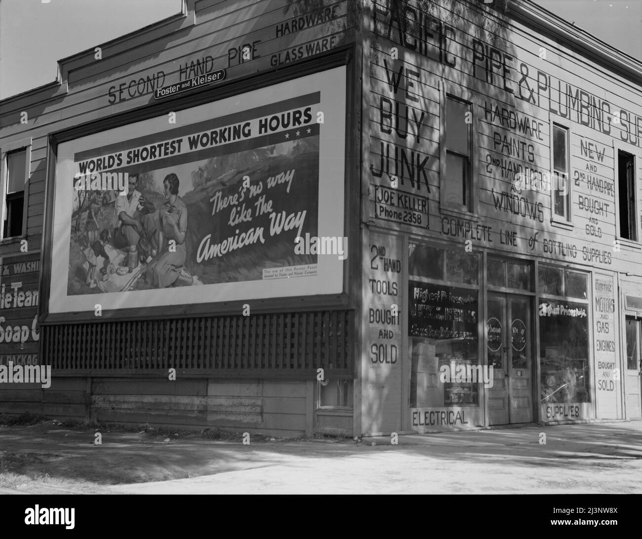 Foster and kleiser hi-res stock photography and images - Alamy